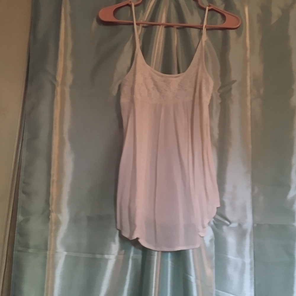 Tan top - Picture 4 of 4